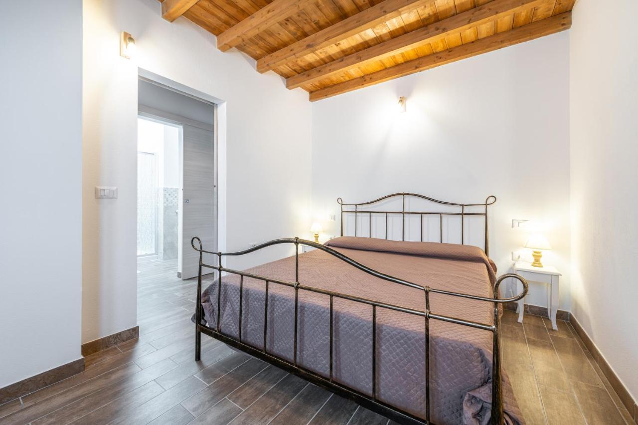 Casa Giovanna San Giovanni Suergiu Ngoại thất bức ảnh